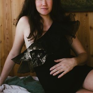 Oh so fun Zara one shouldered tulle dress, size M